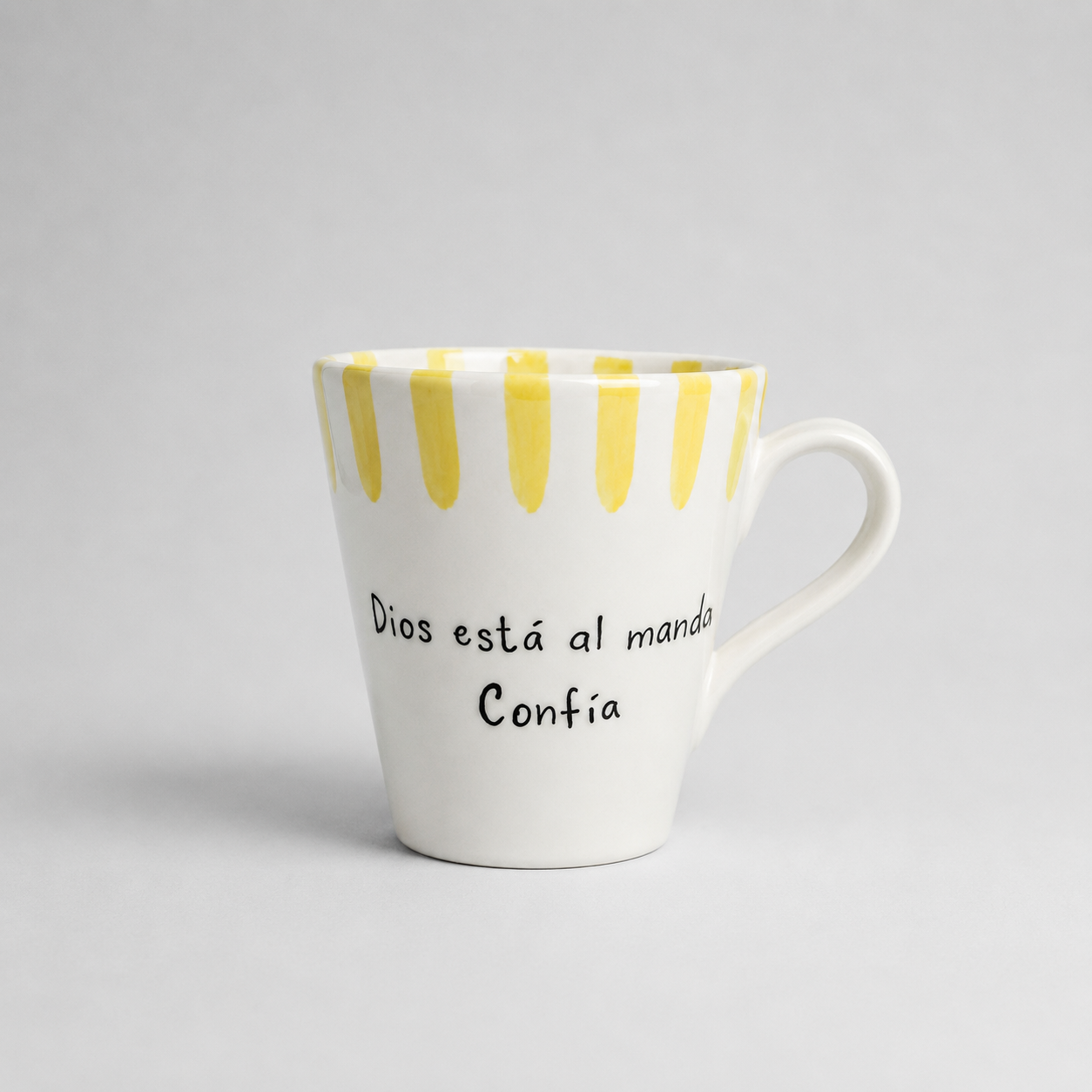 Konische Tasse · „Hab keine Angst, hab Glauben“