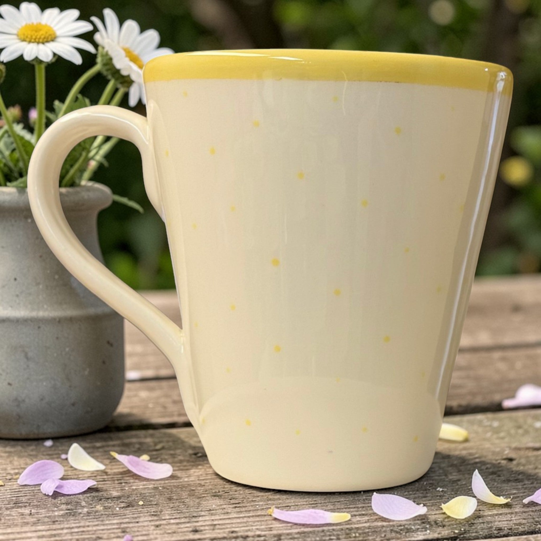 «Solo existe el ahora» . Taza cónica