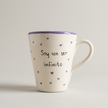 «Soy un ser infinito. Capaz de todo lo que me proponga» · Taza cónica