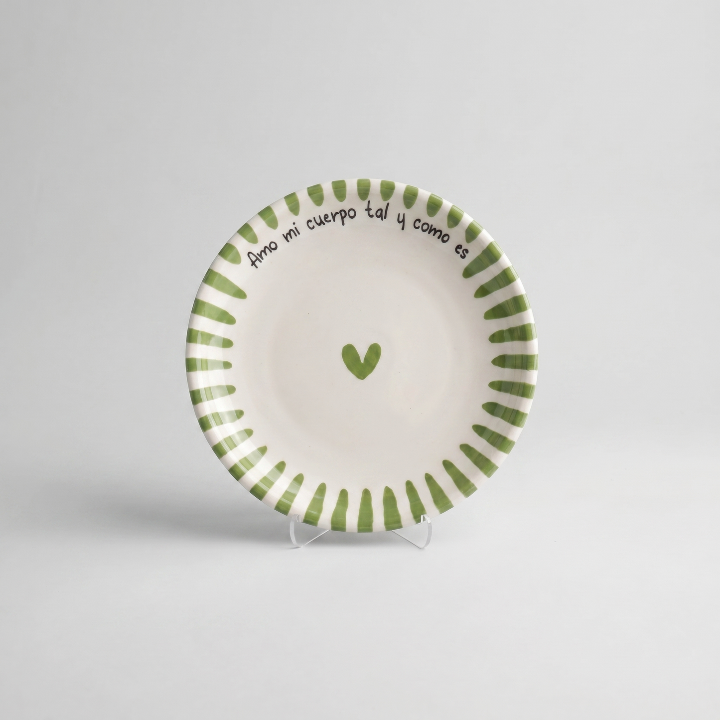 Plato pequeño mejora la relación con la comida y el cuerpo